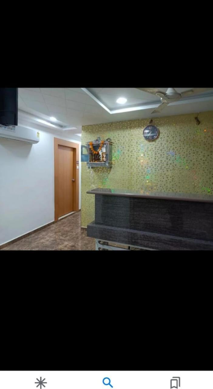 Hotel Globle فَدودارا المظهر الخارجي الصورة
